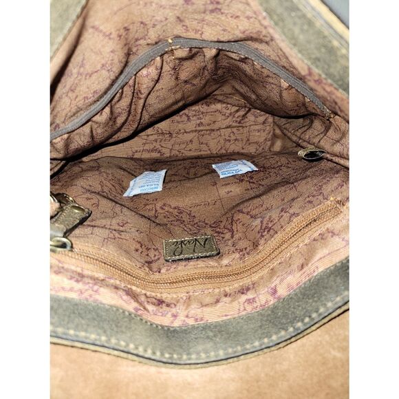 NWOT Patricia Nash Brown North South Moto Messenger Crossbody Leather Unisex Bag - Picture 9 of 12